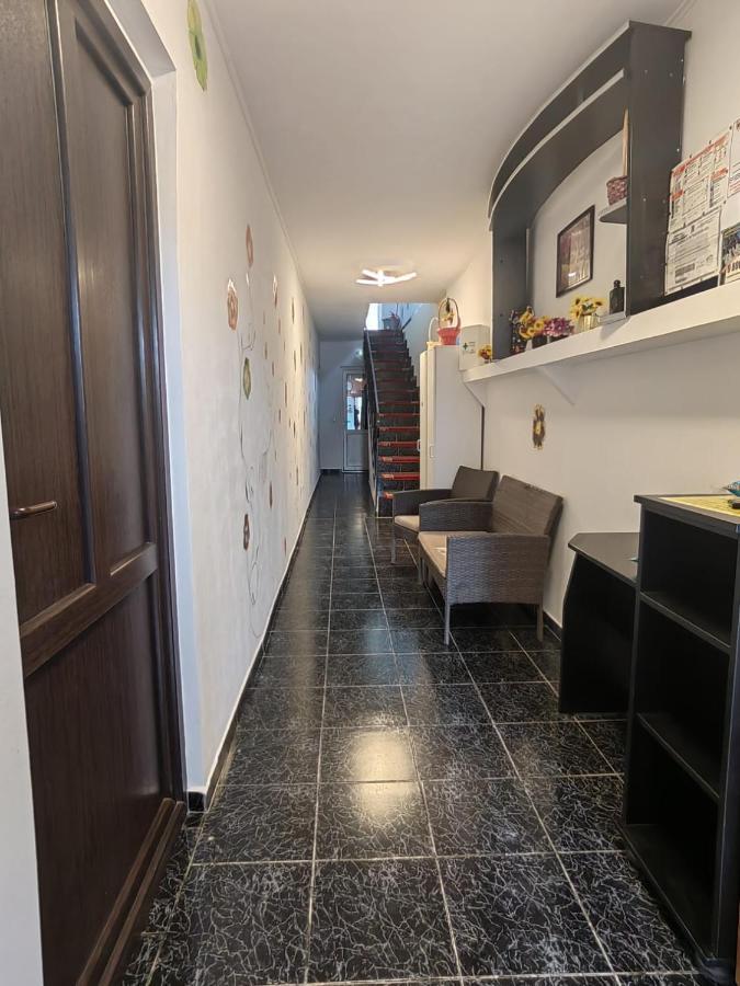 Casa Alexandru Hotel Două Mai Buitenkant foto