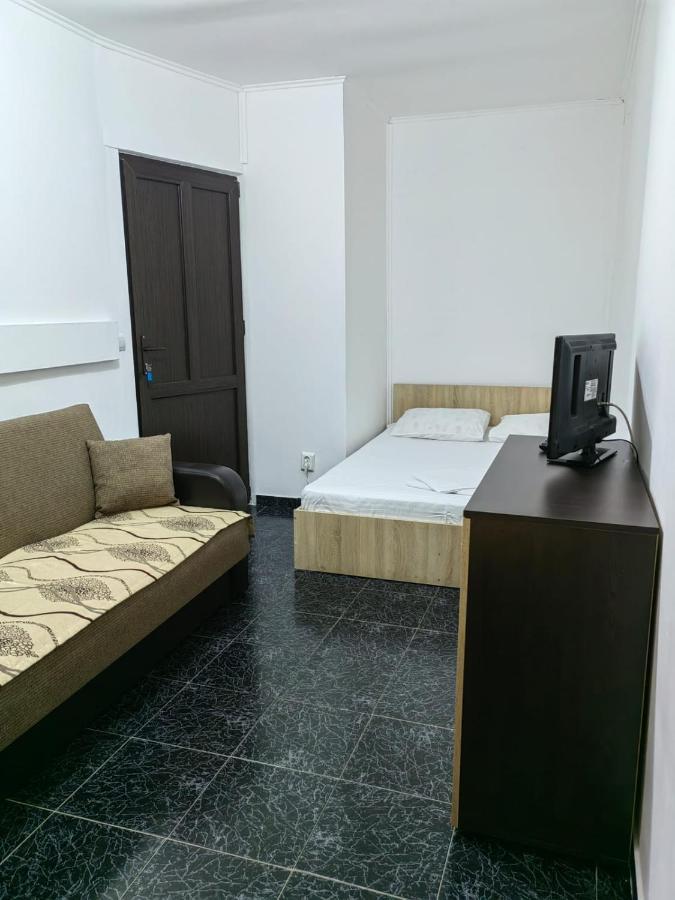 Casa Alexandru Hotel Două Mai Buitenkant foto